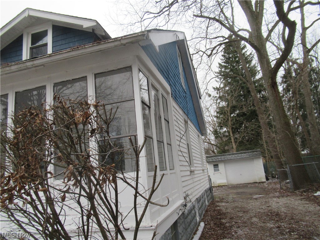 Green Road - Residential Lease