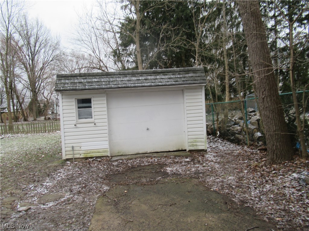 Green Road - Residential Lease