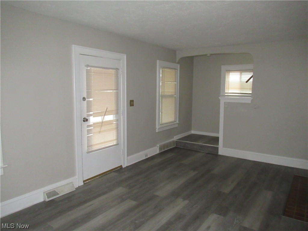 Green Road - Residential Lease