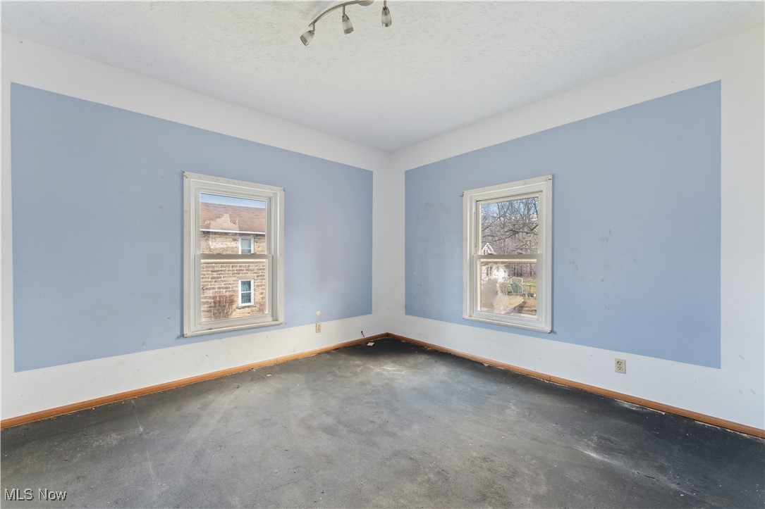 34 N Park Street, Oberlin, Ohio image 16