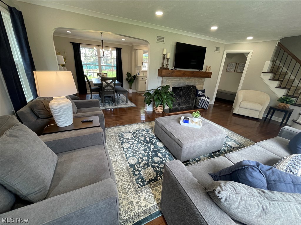 Lake Shore Blvd Estates - Residential