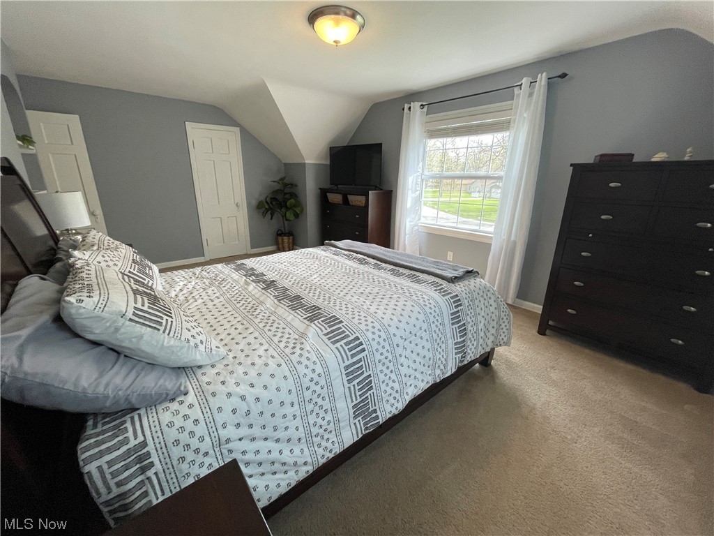 Lake Shore Blvd Estates - Residential