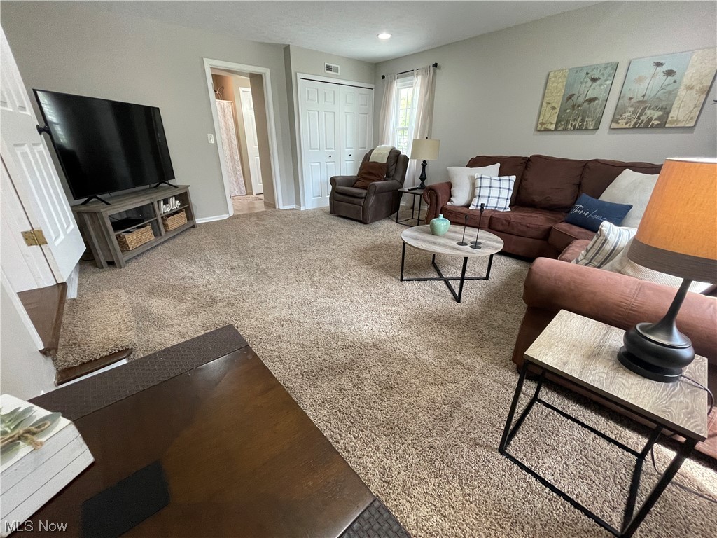 Lake Shore Blvd Estates - Residential