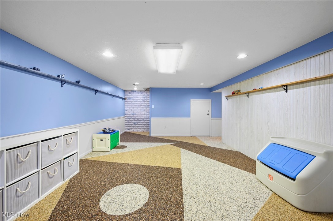 27539 Linwood Circle, North Olmsted, Ohio image 33