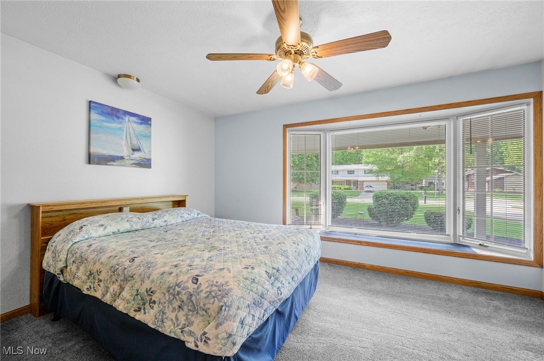 27539 Linwood Circle, North Olmsted, Ohio image 15