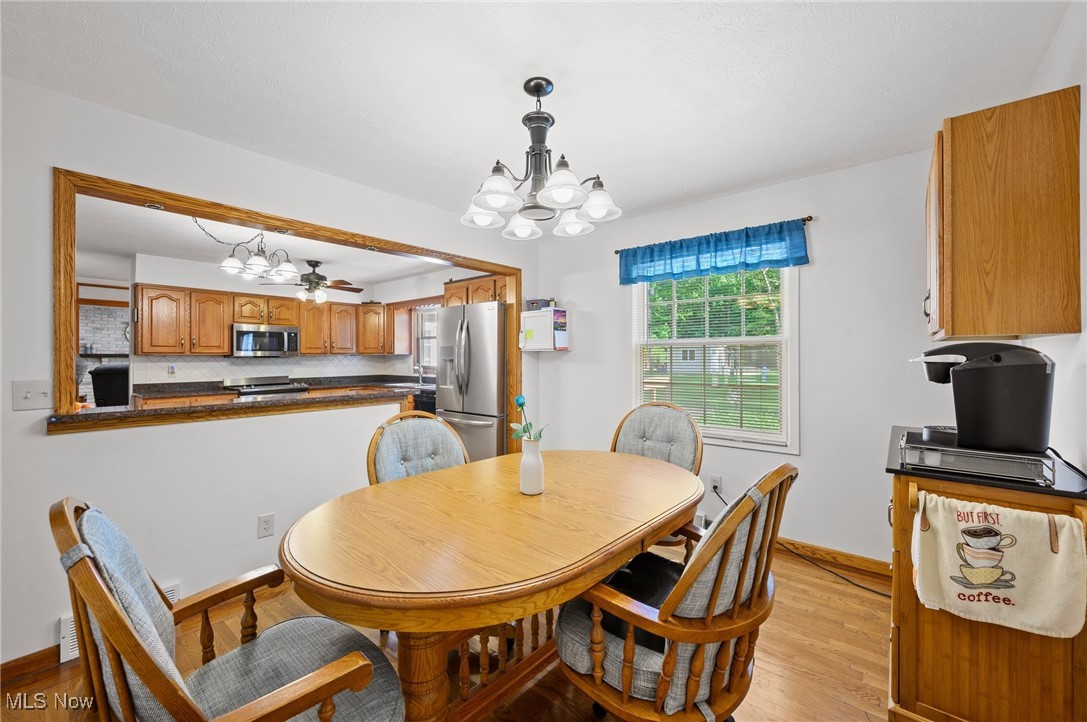 27539 Linwood Circle, North Olmsted, Ohio image 11