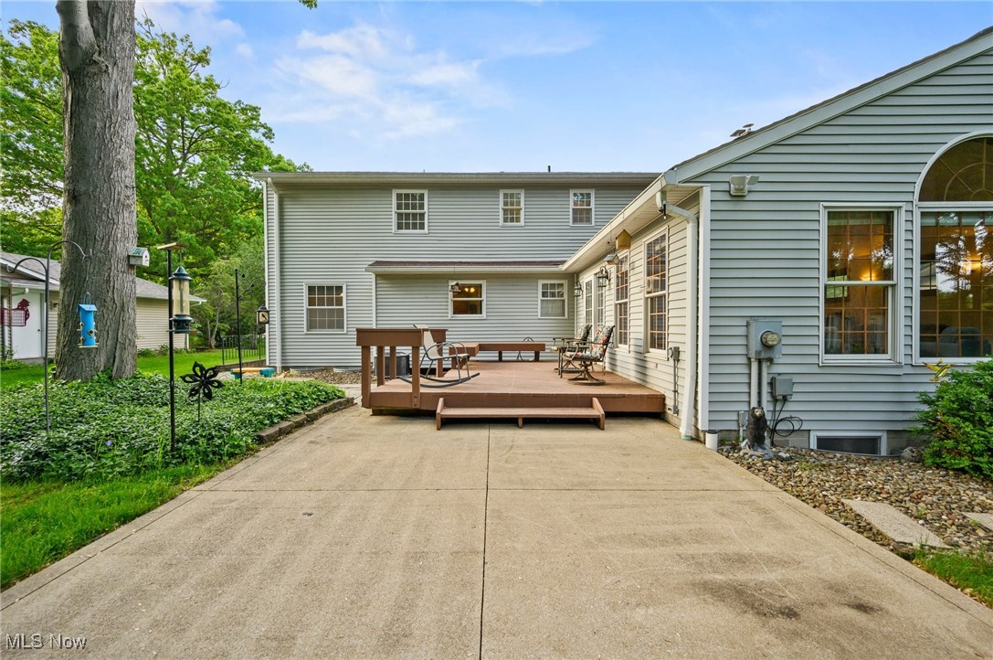 27539 Linwood Circle, North Olmsted, Ohio image 39