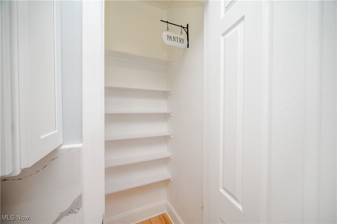 Heltzels Farm 01 - Residential