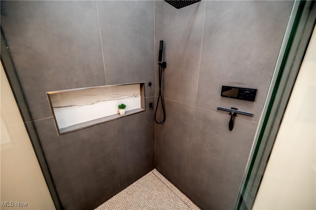 Heltzels Farm 01 - Residential