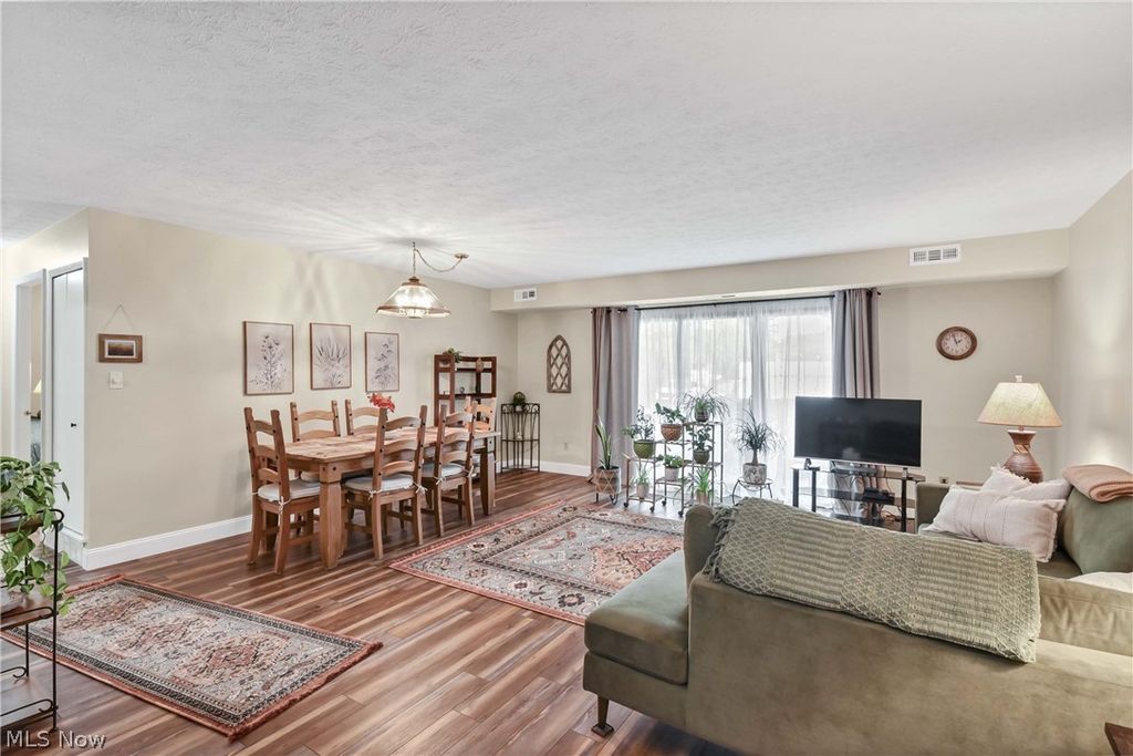 Photo of 2880 N Bay Drive #N10, Westlake, OH 44145 (MLS # 5209078)