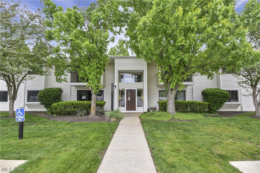 Bay Landing Condo - Residential