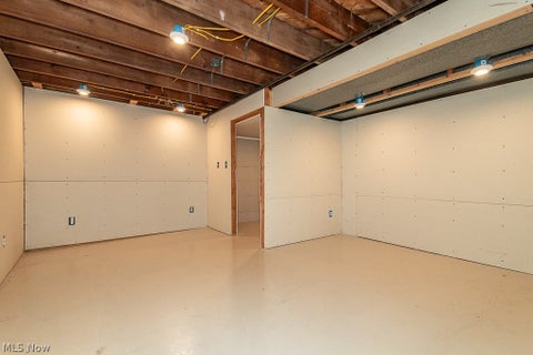Tiny photo for 300 Mill Morr Road, Painesville, OH 44077 (MLS # 5254534)