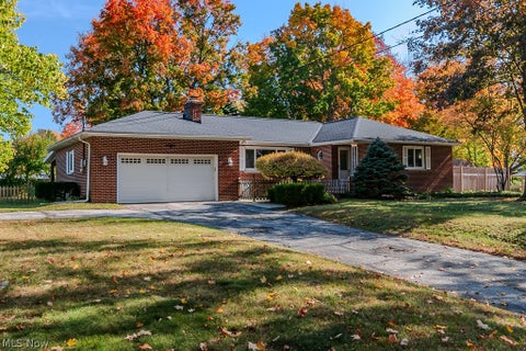Photo of 300 Mill Morr Road, Painesville, OH 44077 (MLS # 5254534)