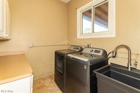 Tiny photo for 300 Mill Morr Road, Painesville, OH 44077 (MLS # 5254534)