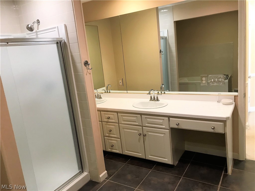 Belvoir Fairmount Sub/W L Arno - Residential