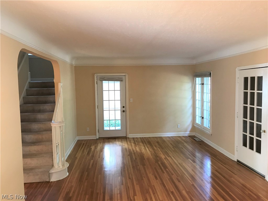 Belvoir Fairmount Sub/W L Arno - Residential