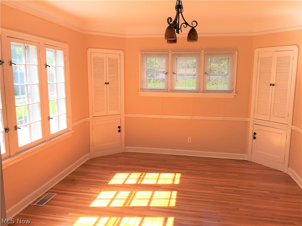 Belvoir Fairmount Sub/W L Arno - Residential