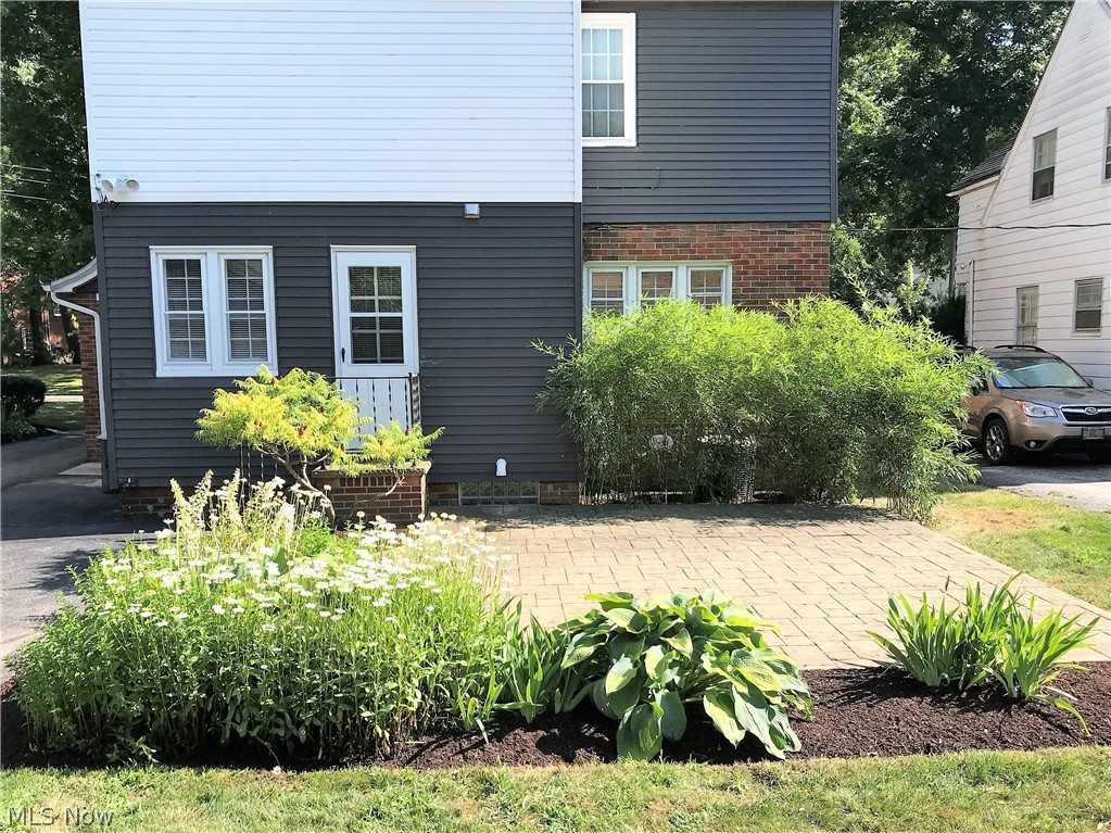 Belvoir Fairmount Sub/W L Arno - Residential