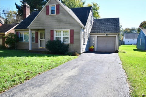 Tiny photo for 457 Orlo Lane, Youngstown, OH 44512 (MLS # 5252946)