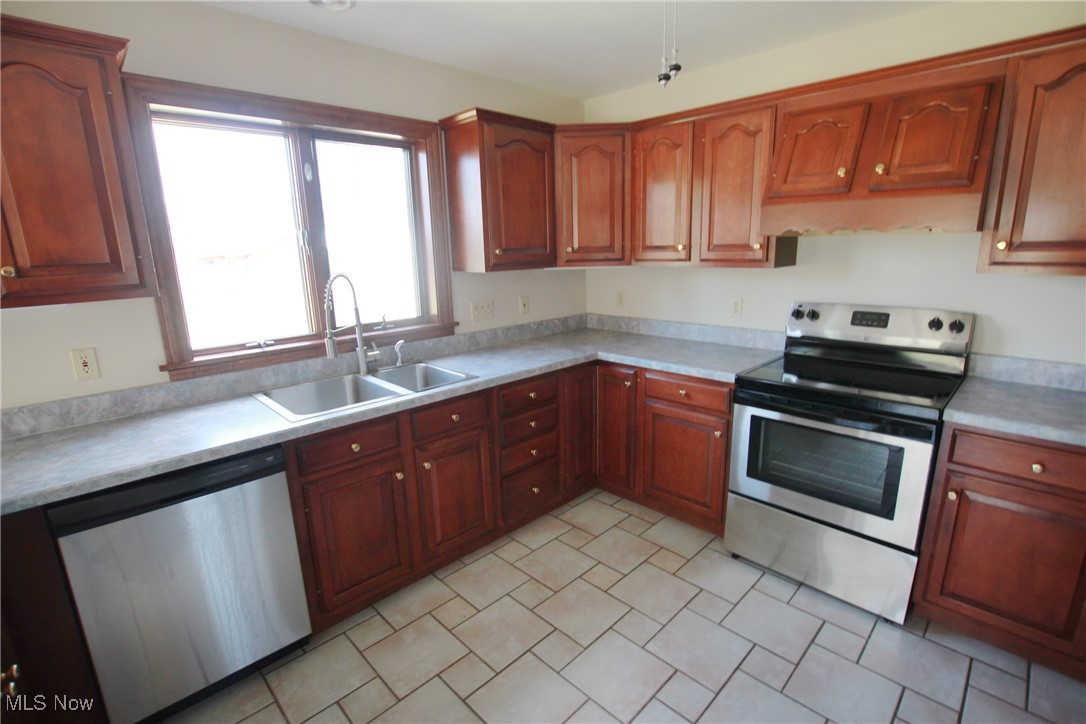 1031 Georgetown Road, Salem, Ohio image 18