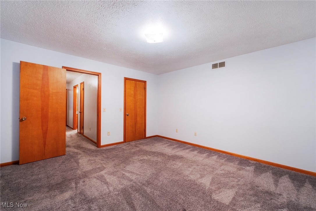 Walnut Run Condo - Residential