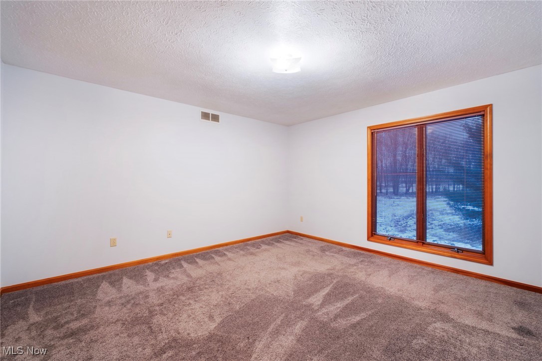 Walnut Run Condo - Residential