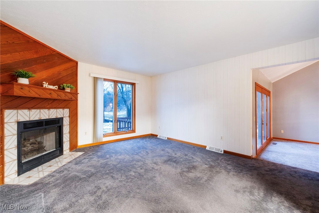 Walnut Run Condo - Residential