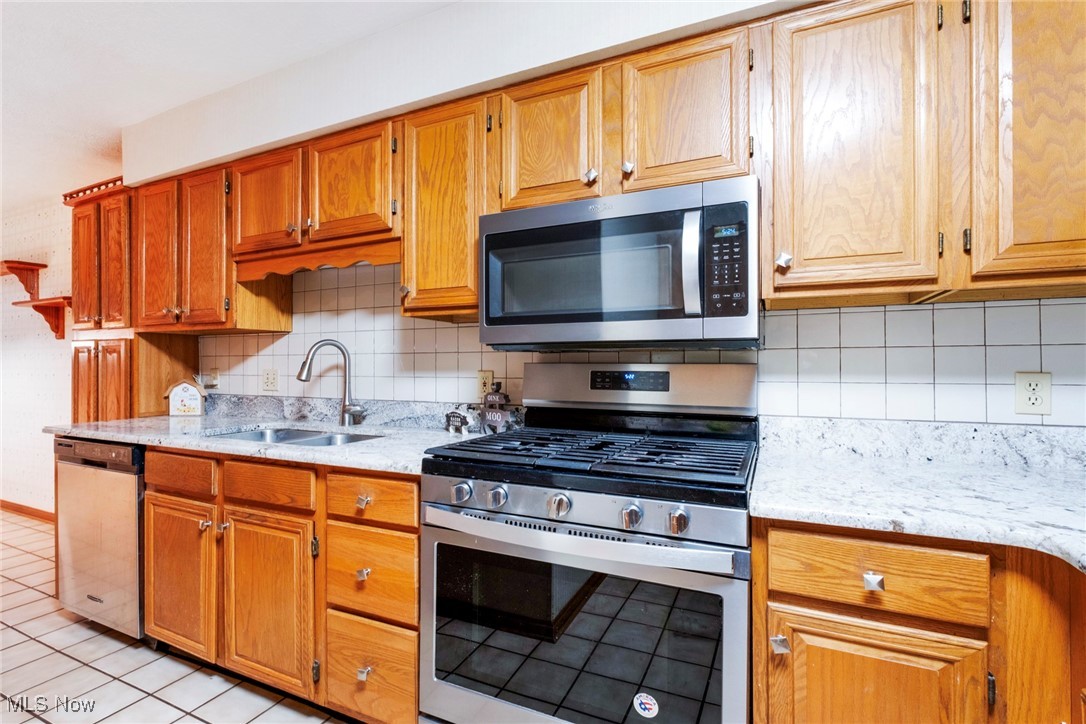 Walnut Run Condo - Residential