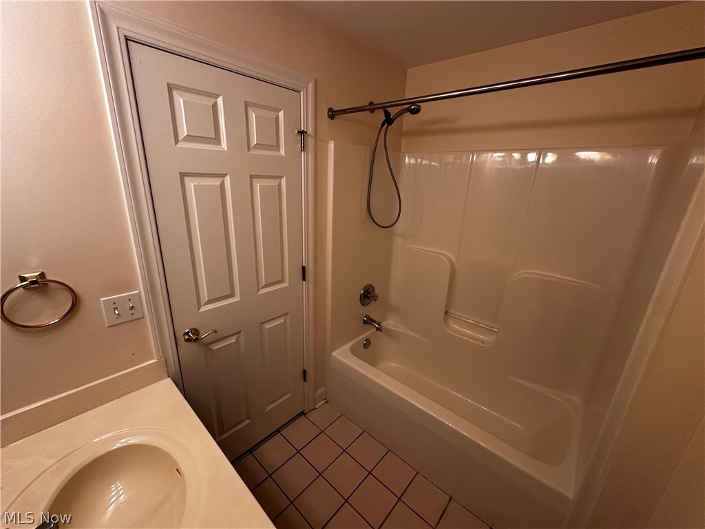 Enclave/Rosemont Rdg Condo - Residential