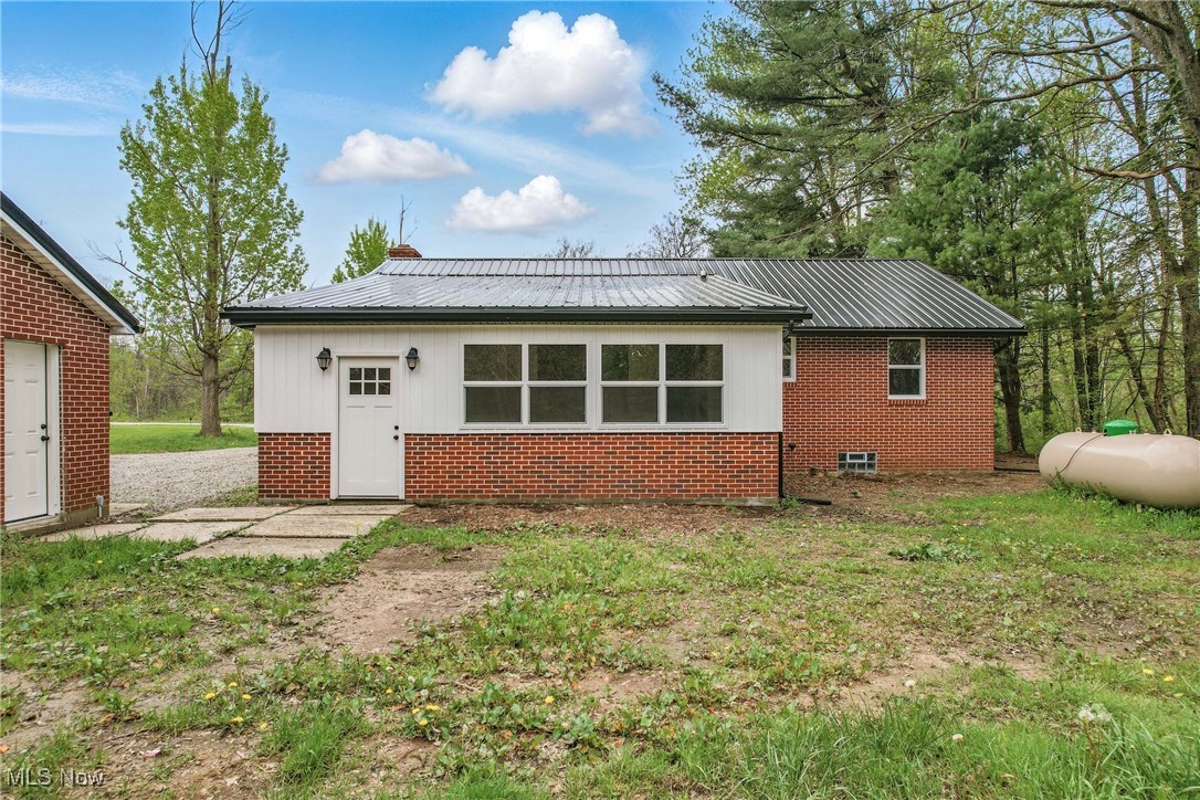 5845 Burton Bloomfield, Kinsman, Ohio image 4