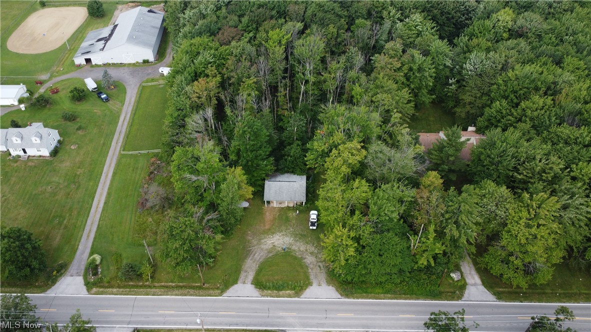 Fahnestock Sub - Land