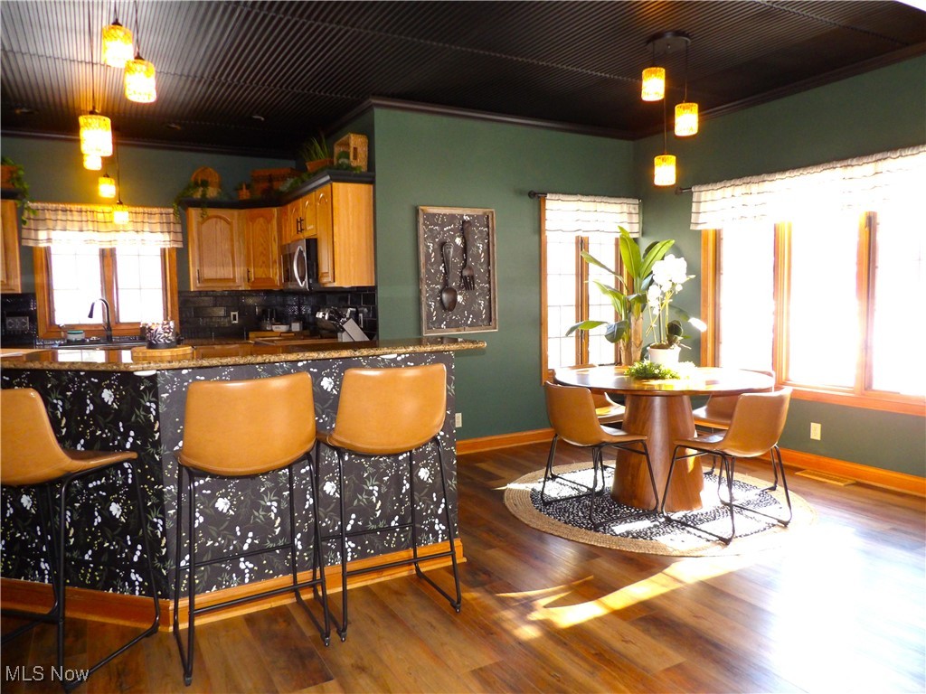 Chenoweth Country Club Estates - Residential