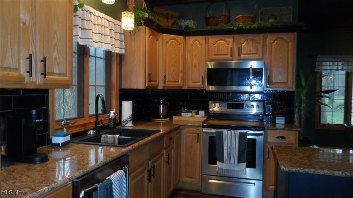 Chenoweth Country Club Estates - Residential