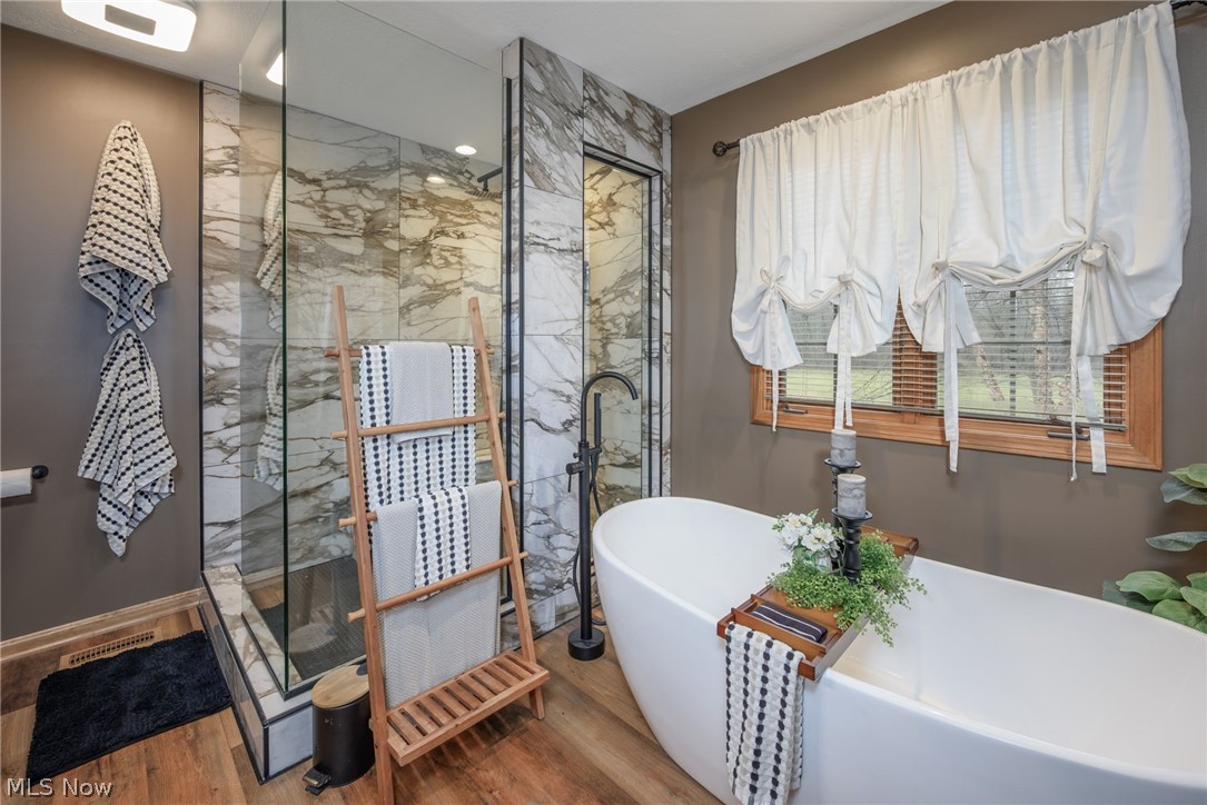 Chenoweth Country Club Estates - Residential