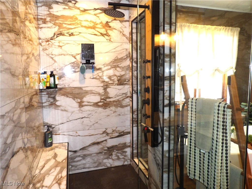 Chenoweth Country Club Estates - Residential