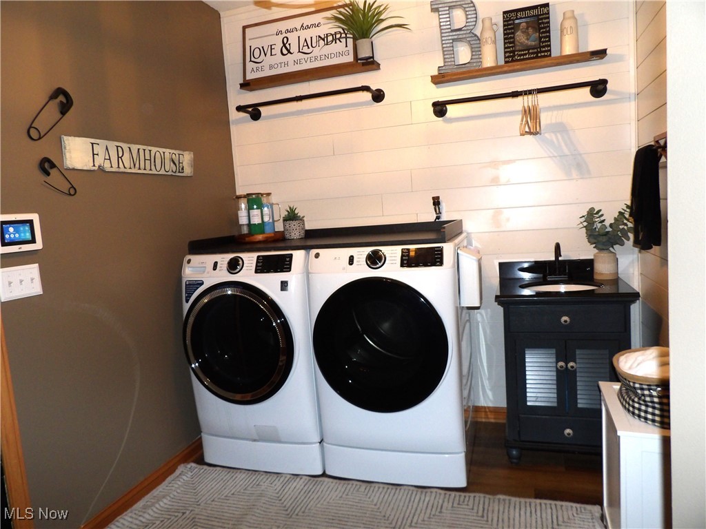 Chenoweth Country Club Estates - Residential