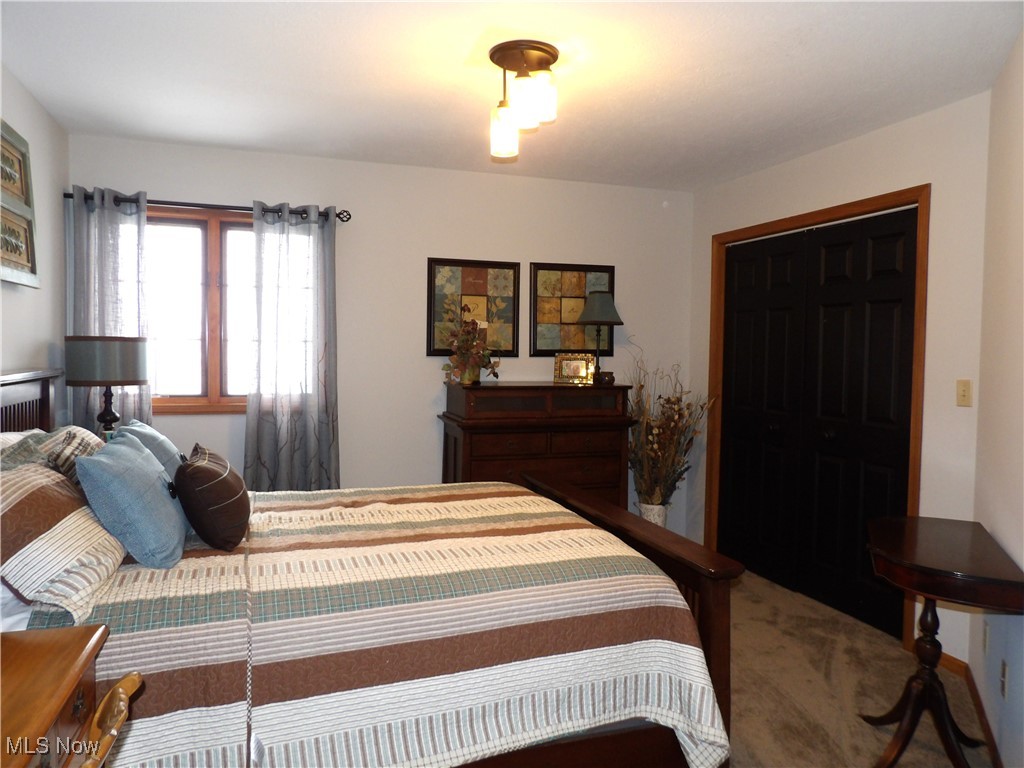 Chenoweth Country Club Estates - Residential