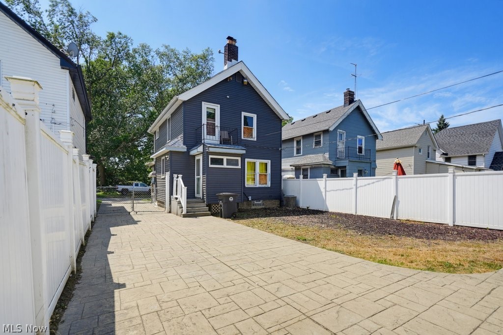 3937 W 23rd Street
