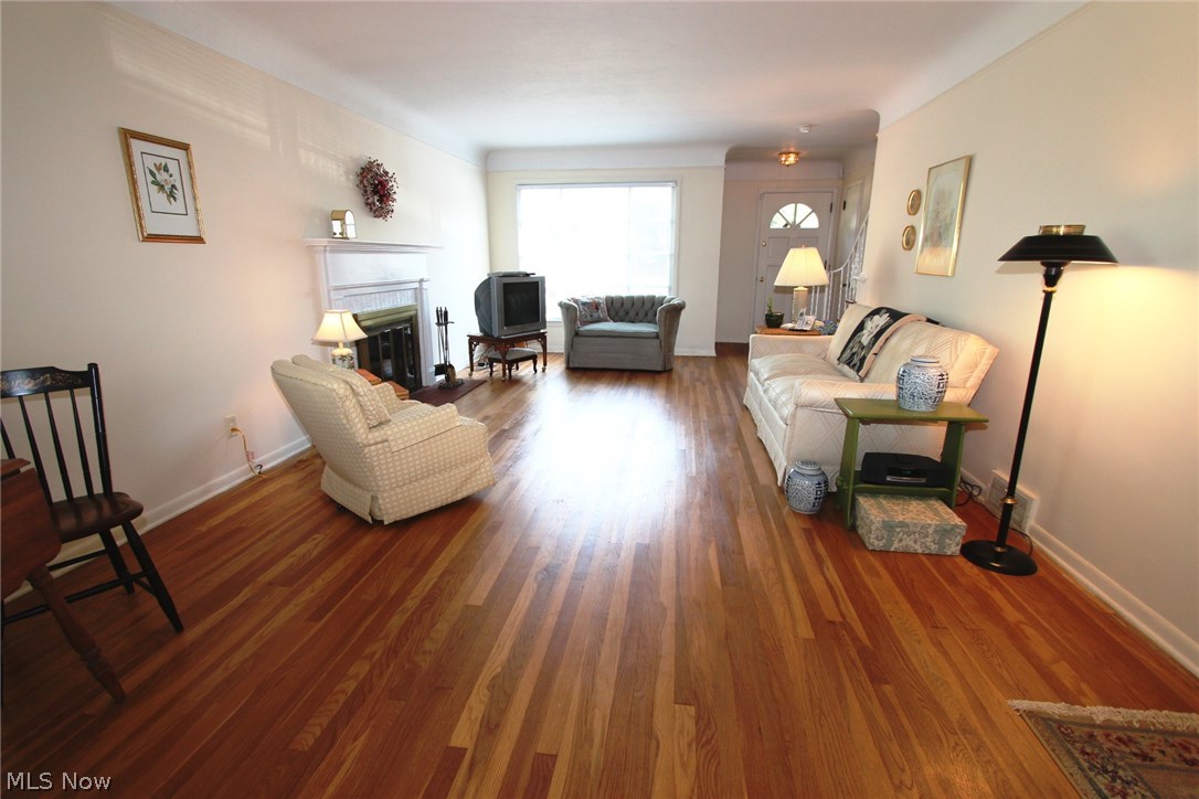 Beach Cliff 04 - Residential