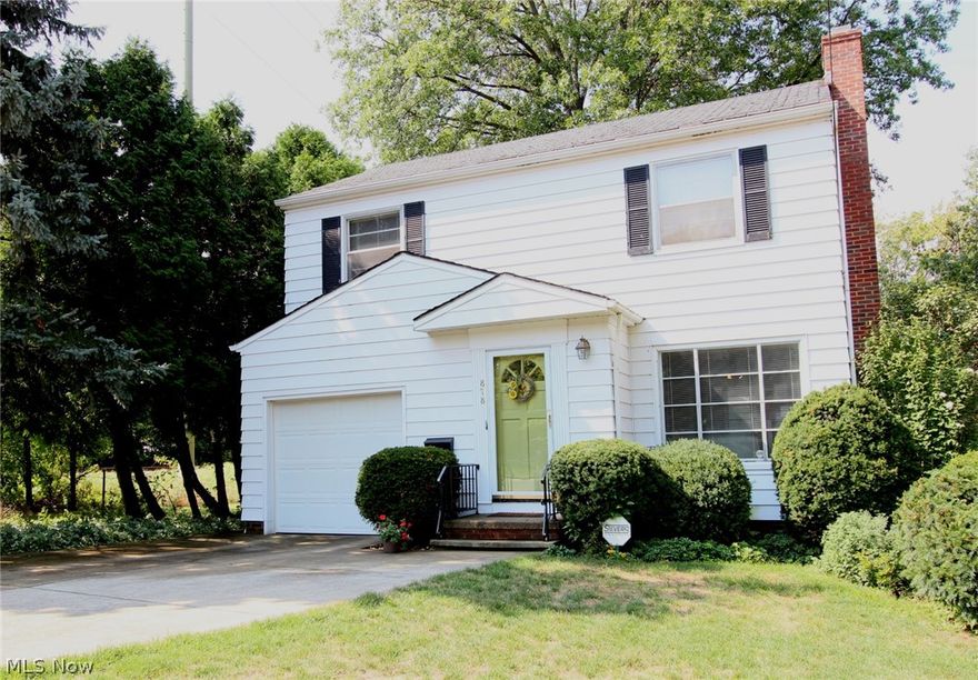 Cozy 3 bedroom, 1 full & 1 half bath Colonial located in coveted Beach Cliff II neighborhood. Just minutes from schools, shopping, restaurants & parks. Spacious Eat in Kitchen w/tile flooring, back splash & all appliances stay. Entertain in the Great room w/pocket door, hardwood floors & inviting wood burning fireplace. For your convenience there is a half bath on the 1st floor also w/pocket door. Second floor master bedroom has hardwood & carpet flooring, and two closets, one is a walk in! Second bedroom, also on the 2nd floor, has carpet & hardwood floors, a closet, & an additional cedar closet. 3rd bedroom, also on the 2nd floor, has carpet & hardwood flooring w/chair rail. Enjoy all that nature has to offer in your sun room w/views of the backyard. There is plenty of room for storage in the unfinished partial basement which also includes an additional shower stall. The use of Private Wagar Beach comes with the purchase of this property. This well maintained home comes with a home w