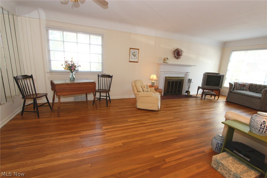 Beach Cliff 04 - Residential