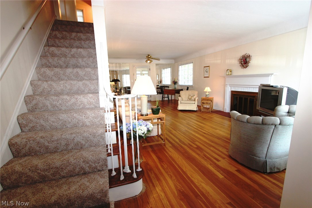 Beach Cliff 04 - Residential