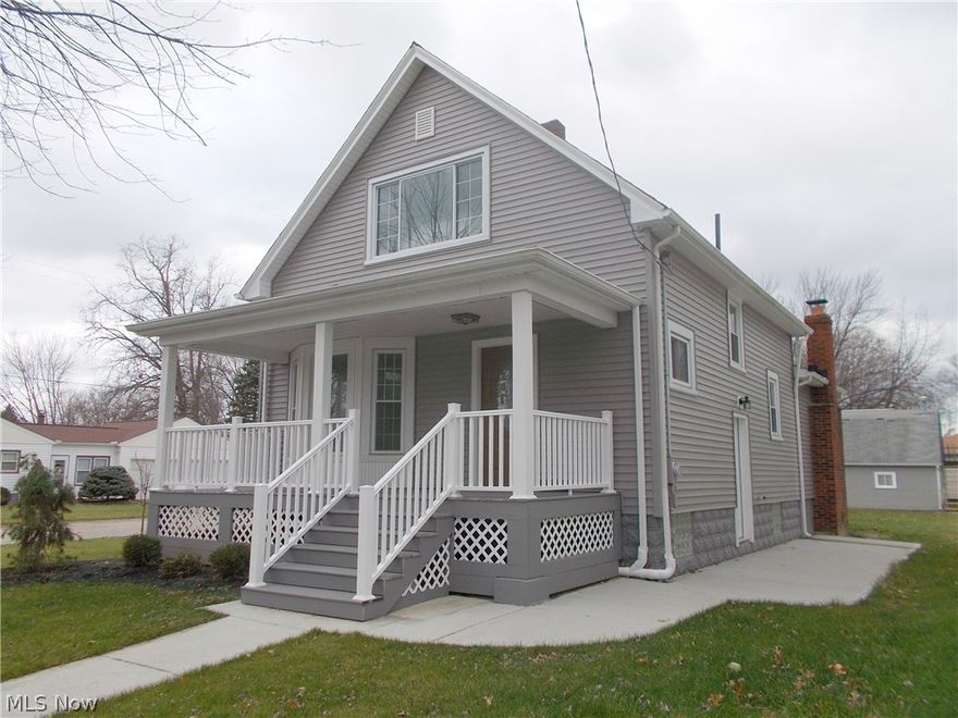 Beautifully upgraded to practically new home. Vinyl sided, Trex porch and steps, vinyl railing. All new windows. Newly painted interior, all new carpet and flooring.  Ceiling fans in Family Room and one bedroom. Sliding doors from Dining Room to deck. New exterior doors. Must see to appreciate.
Garage has stairs to second floor for storage. Garage newly vinyl sided.

Kitchen and bath completely new. Attached work/eating bar in kitchen.