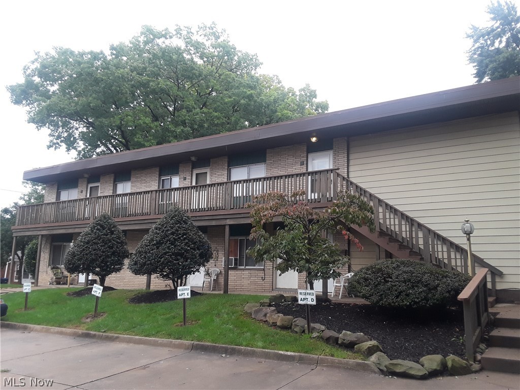 Garden style, six unit apartment complex located in heart of Kenmore right of the Boulevard. Conveniently located near retail, grocery, bus stop, and highway entrance. Well maintained building with some long term residents. Boiler has maintained, hot water tanks replaced in 2015 and 2017. Most windows have been replaced 2017, deck stained 2018, exterior painted 2018 Rents range from 500-600. Owner pays water, sewer, and trash. Residents pay electric and cable. Extra storage area is provided for tenants in basement. Coin laundry could be installed for extra income. Two units been completely updated, two semi updated, two have not been updated. Email agent for general ledger, rent roll, and profit and loss.