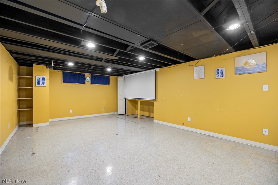 K K Hodgemans - Residential