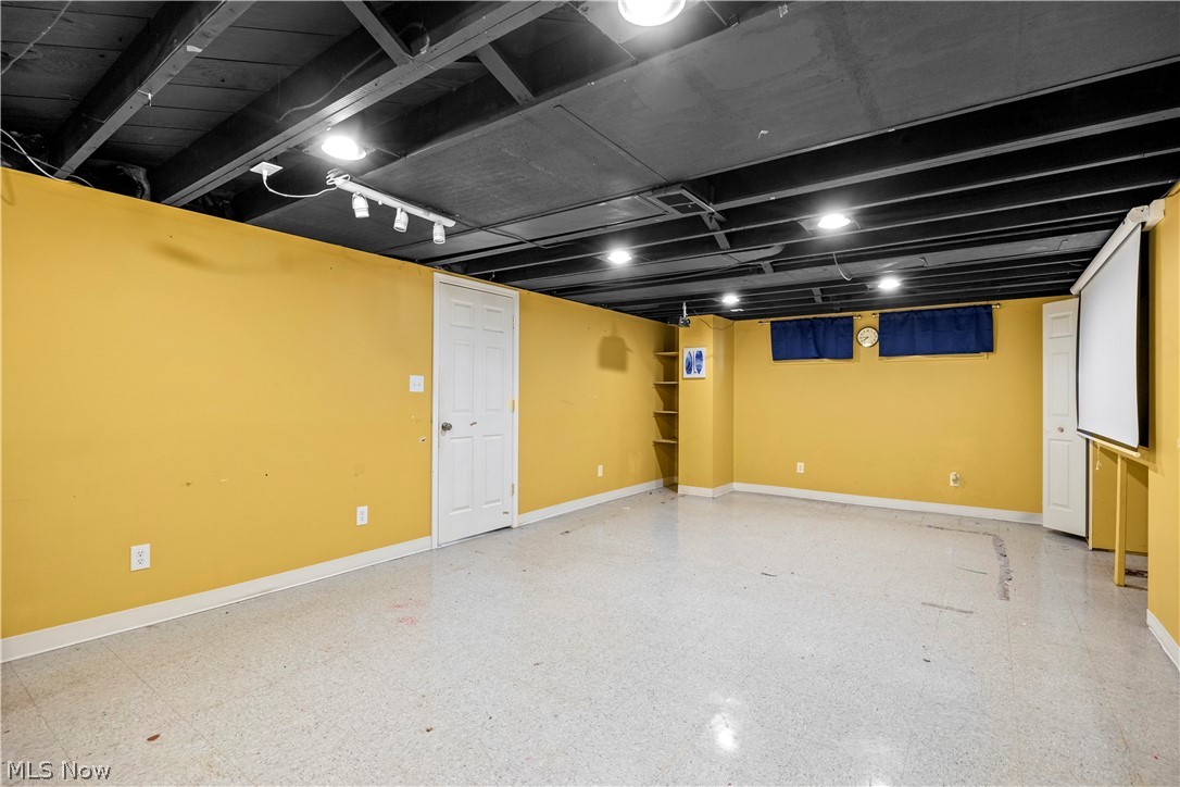 K K Hodgemans - Residential