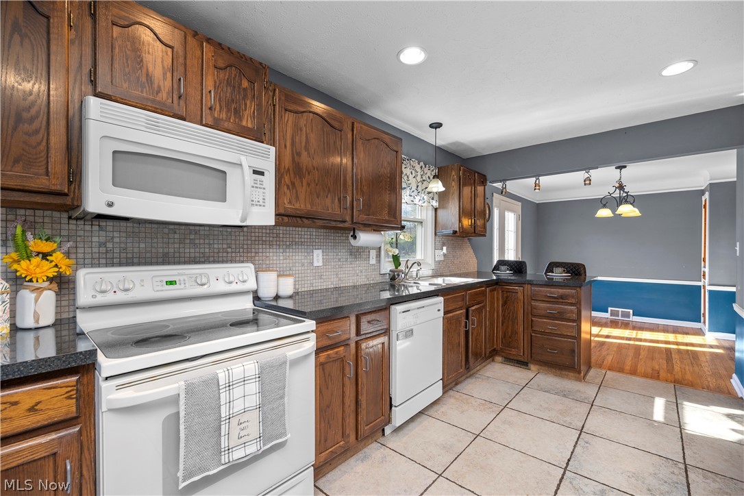 K K Hodgemans - Residential