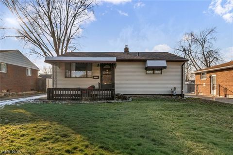 Tiny photo for 6386 Sandfield Drive, Brook Park, OH 44142 (MLS # 5189990)