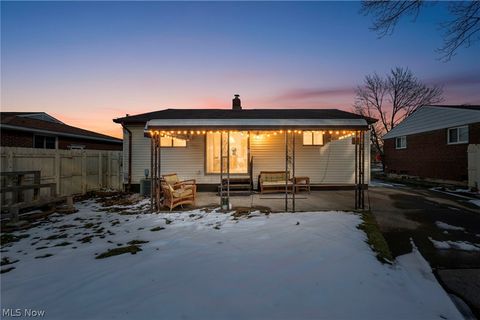 Tiny photo for 6386 Sandfield Drive, Brook Park, OH 44142 (MLS # 5189990)