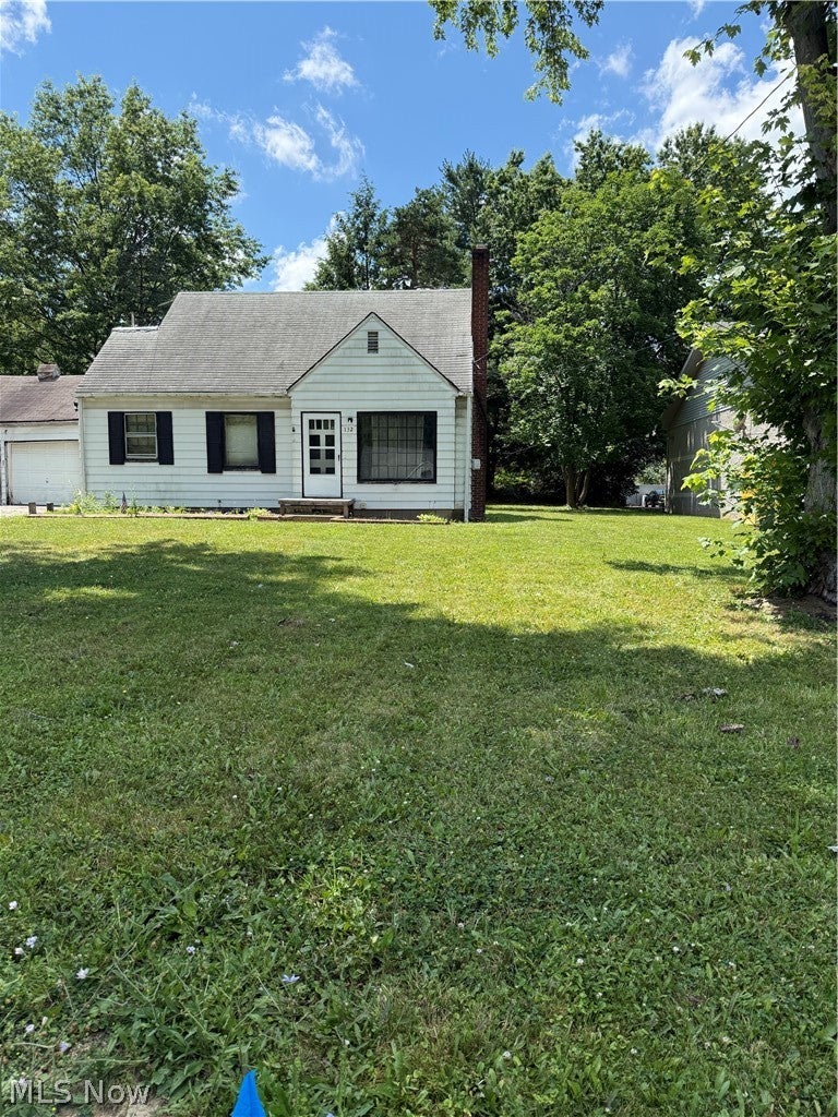 132 N Canfield Niles Road